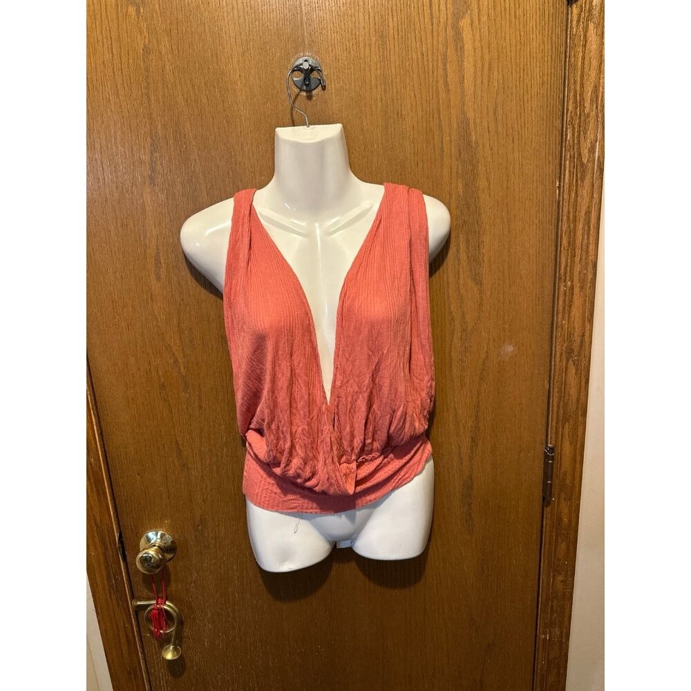 XS FREE PEOPLE women's orange PINK pleated detail sports wear top plaid